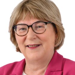 Cllr Kay Dawson