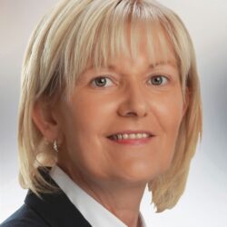 Cllr Dr. Phyll Bugler